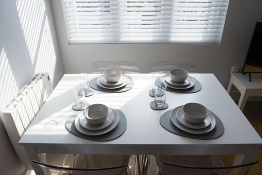 Beautiful, Spacious 1 Bed Flat Brentwood Eksteriør bilde