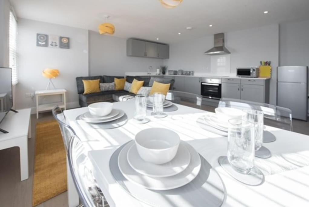 Beautiful, Spacious 1 Bed Flat Brentwood Eksteriør bilde